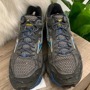 mizuno wave cabrakan 2